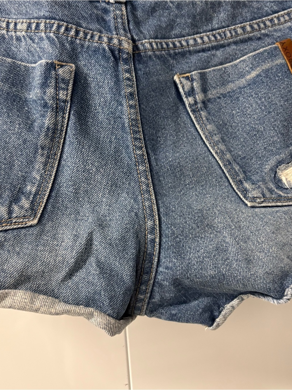 Roxy Women's Light Blue Distressed Rolled-Hem Jean Shorts - Picture 12 of 15
